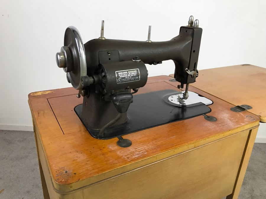 Vintage MidCentury White Rotary Sewing Machine With Patented 1927