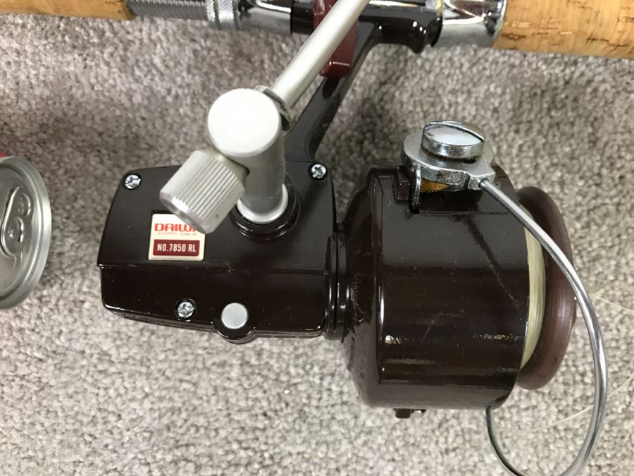 Large Diawa 11 1/2' Surf Fishing Rod 3122 With Diawa Reel No. 7850 RL [Photo 3]