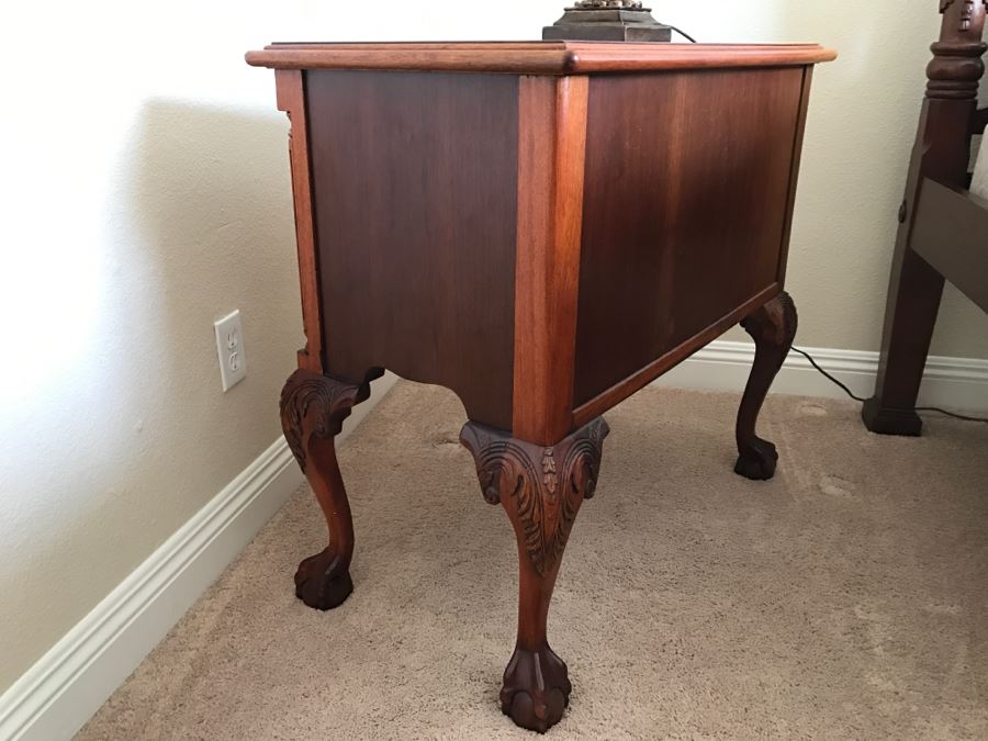 Pair Of Ornate Mahogany Side Tables Cabinets With Ball And Claw Feet (Matches Bed) [Photo 17]