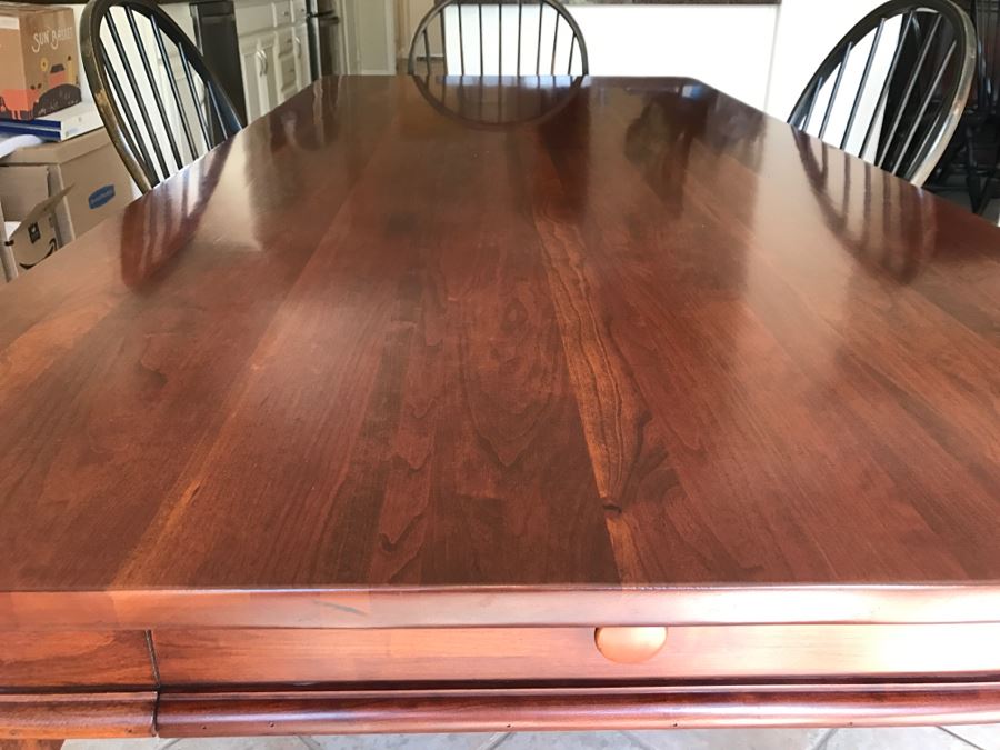 Stunning Bob Timberlake (Artist) By Lexington Farm Table In Excellent Condition With Four Windsor Style Chairs (Table Comes With Pads) [Photo 35]