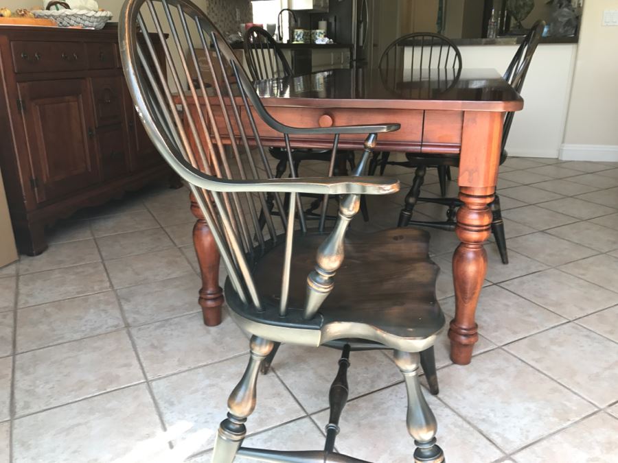 Stunning Bob Timberlake (Artist) By Lexington Farm Table In Excellent Condition With Four Windsor Style Chairs (Table Comes With Pads) [Photo 22]