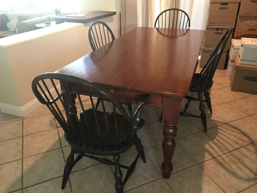 Stunning Bob Timberlake (Artist) By Lexington Farm Table In Excellent Condition With Four Windsor Style Chairs (Table Comes With Pads) [Photo 45]