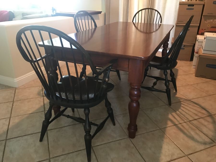 Stunning Bob Timberlake (Artist) By Lexington Farm Table In Excellent Condition With Four Windsor Style Chairs (Table Comes With Pads) [Photo 44]