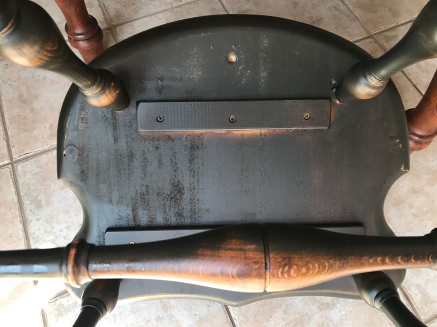 Stunning Bob Timberlake (Artist) By Lexington Farm Table In Excellent Condition With Four Windsor Style Chairs (Table Comes With Pads) [Photo 31]