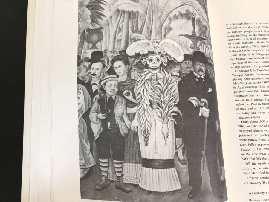 Several Jose Posada Books - Posada's Popular Mexican Prints [Photo 9]