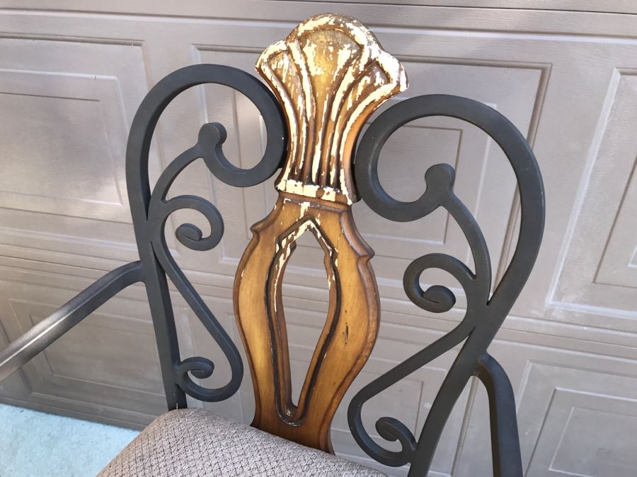 Set Of 3 Metal And Wood Swivel Bar Height Bar Stools [Photo 8]