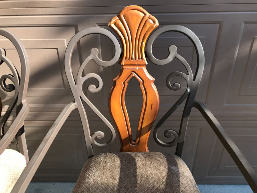 Set Of 3 Metal And Wood Swivel Bar Height Bar Stools [Photo 9]