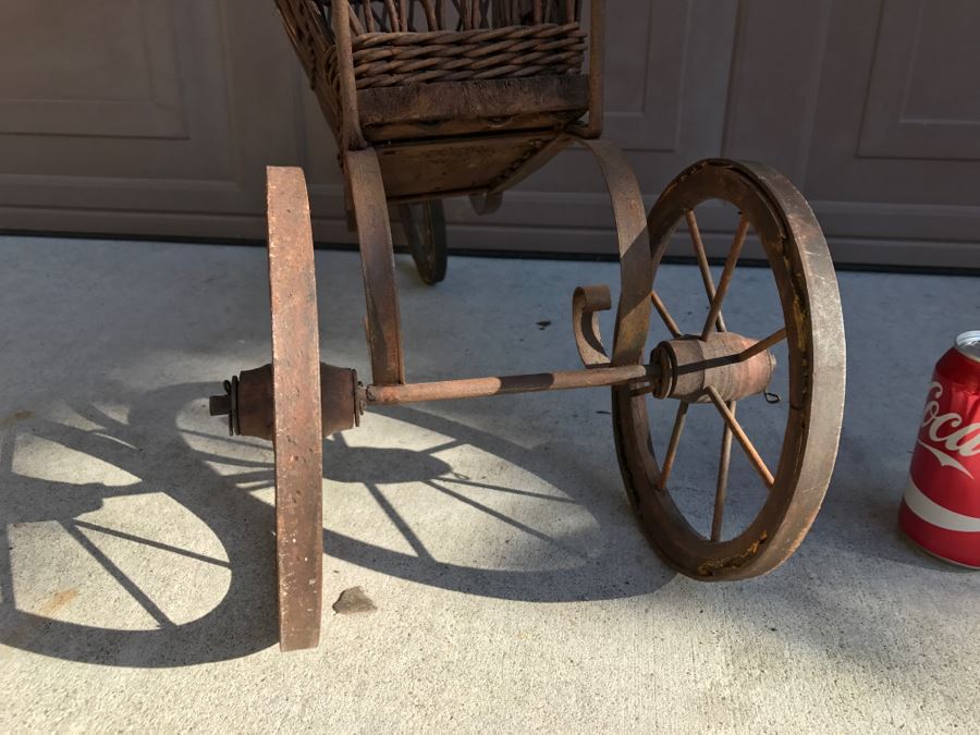 Antique Child's Stroller Made Of Wicker And Metal [Photo 16]