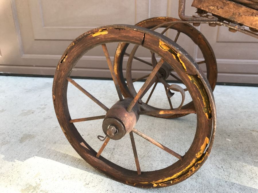 Antique Child's Stroller Made Of Wicker And Metal [Photo 6]