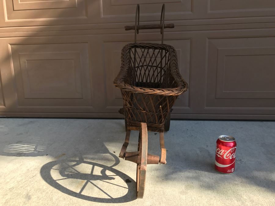 Antique Child's Stroller Made Of Wicker And Metal [Photo 9]