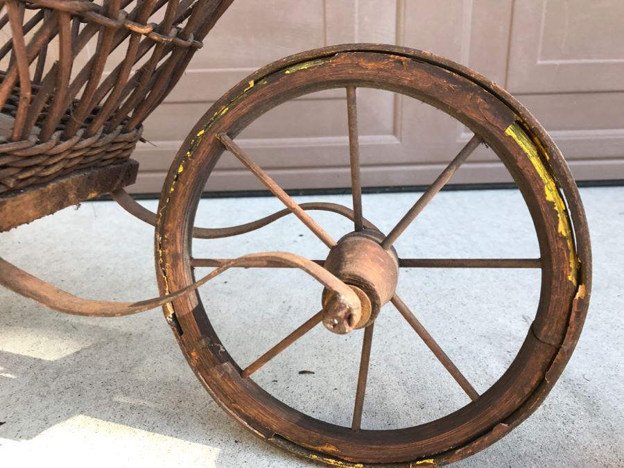 Antique Child's Stroller Made Of Wicker And Metal [Photo 7]