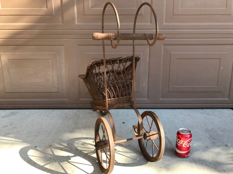 Antique Child's Stroller Made Of Wicker And Metal [Photo 12]