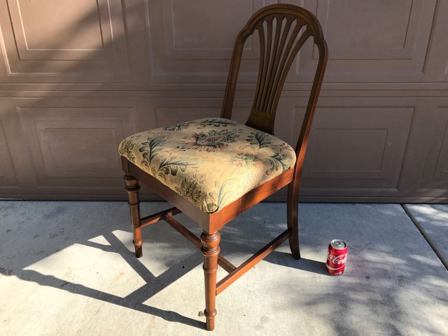 Vintage Upholstered Wooden Chair [Photo 4]