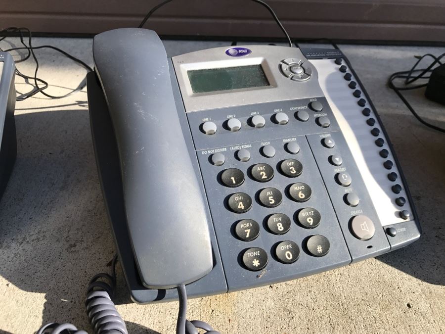 Set Of 3 Business Telephones - Advanced American Telephones