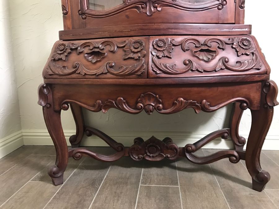 Carved Rosewood Curio Vitrine Cabinet [Photo 5]