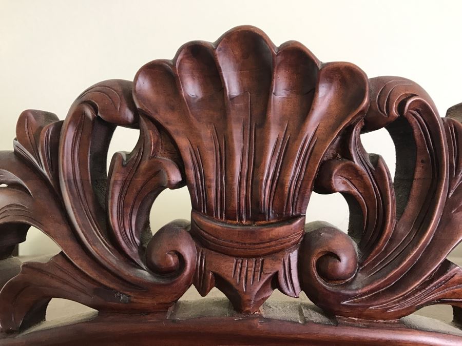 Carved Rosewood Curio Vitrine Cabinet [Photo 3]