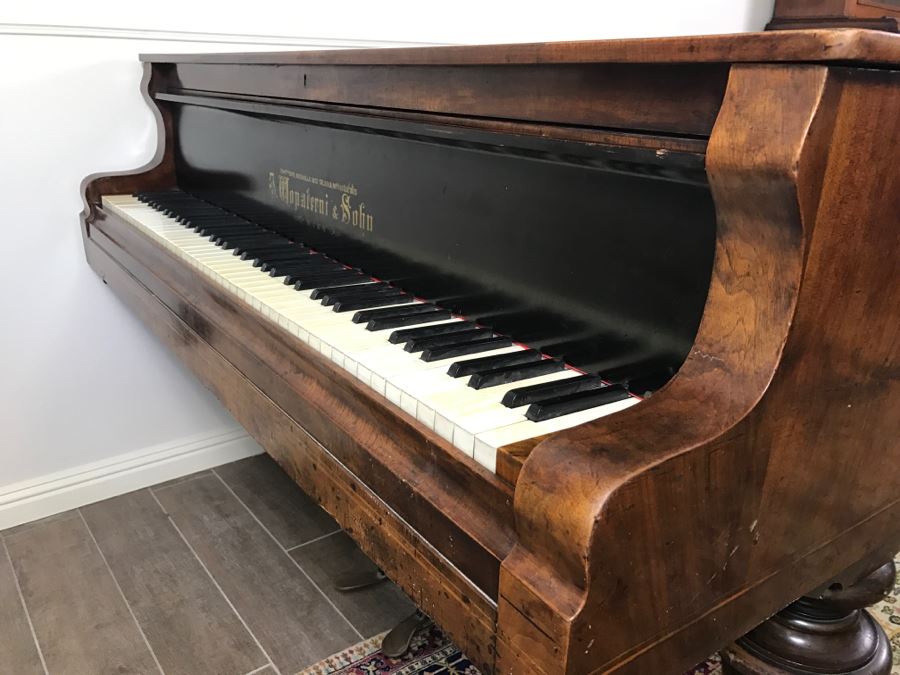  Late 19th Century Baby Grand Piano With Ivory Keys By Wopaterni & Sohn - Vienna, Austria [Photo 5]