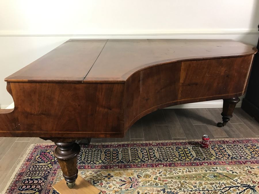  Late 19th Century Baby Grand Piano With Ivory Keys By Wopaterni & Sohn - Vienna, Austria [Photo 3]