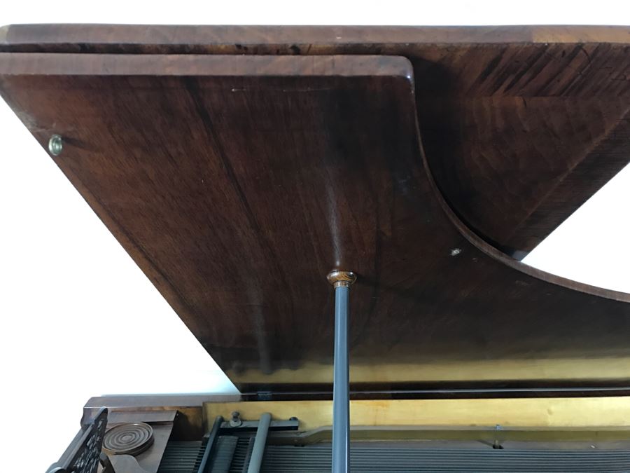  Late 19th Century Baby Grand Piano With Ivory Keys By Wopaterni & Sohn - Vienna, Austria [Photo 35]