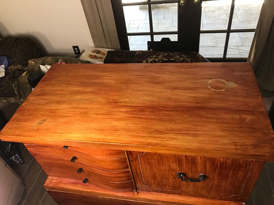 Painted Mid-Century Modern 5 Drawer Chest Of Drawers Dresser By L.A. Period Furniture [Photo 14]