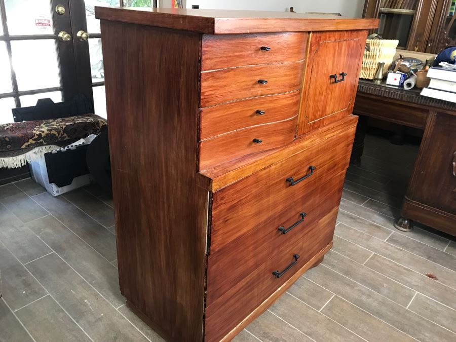 Painted Mid-Century Modern 5 Drawer Chest Of Drawers Dresser By L.A. Period Furniture [Photo 9]