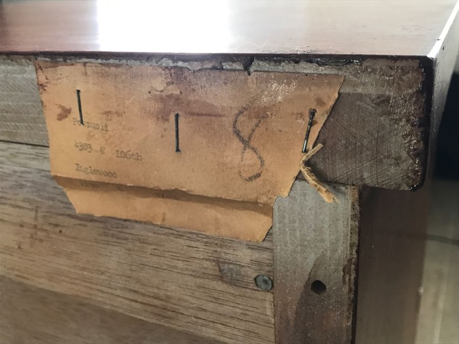 Painted Mid-Century Modern 5 Drawer Chest Of Drawers Dresser By L.A. Period Furniture [Photo 13]