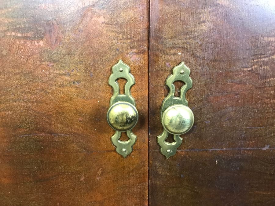 Vintage Music Cabinet (Empty) [Photo 5]