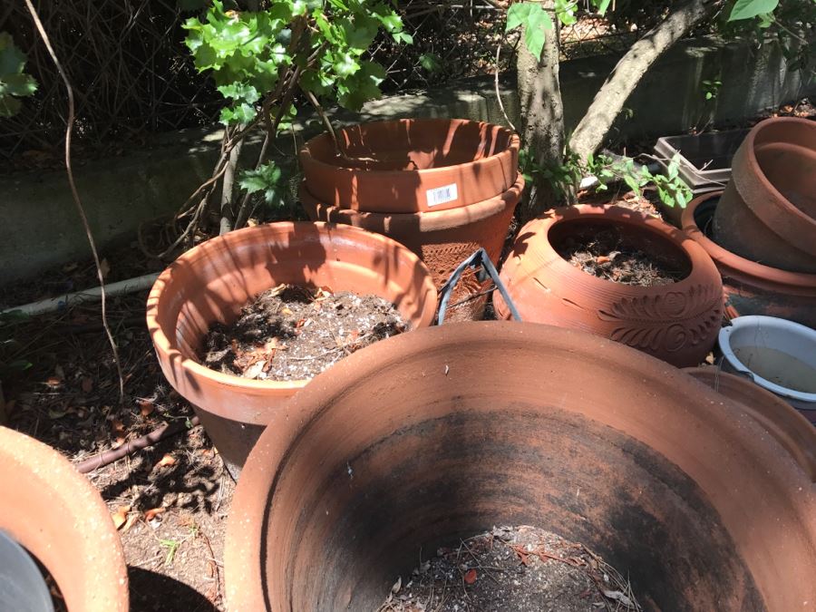 Huge Outdoor Plant Pot Lot - Over 24 Pots - See All Photos [Photo 7]