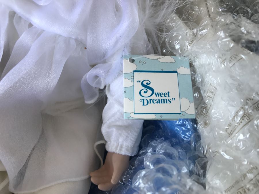 Collection Of 4 Dolls - 3 Dolls Are Ashton-Drake Galleries Dolls [Photo 10]