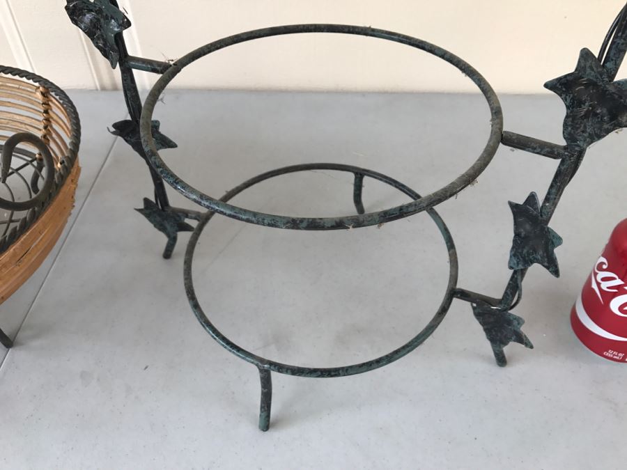 Pair Of Metal Kitchen Tiered Stands [Photo 7]