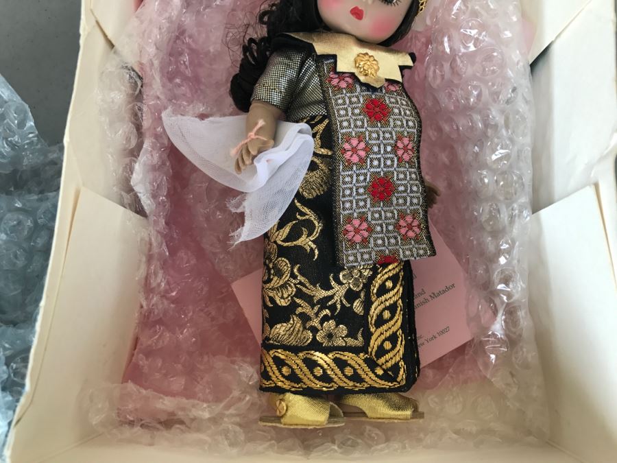 Set Of 2 Madame Alexander Dolls In Boxes Plus New In Box Precious Moments Doll 'My Precious Pal' [Photo 11]