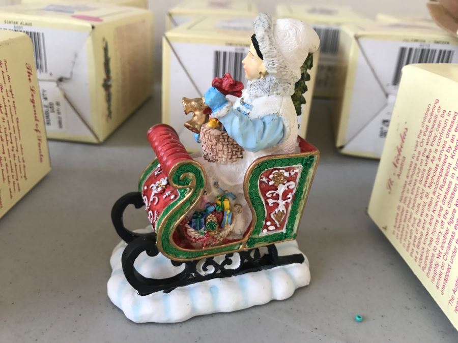 Set Of 13 The International Santa Claus Collection Decorations In Boxes [Photo 13]