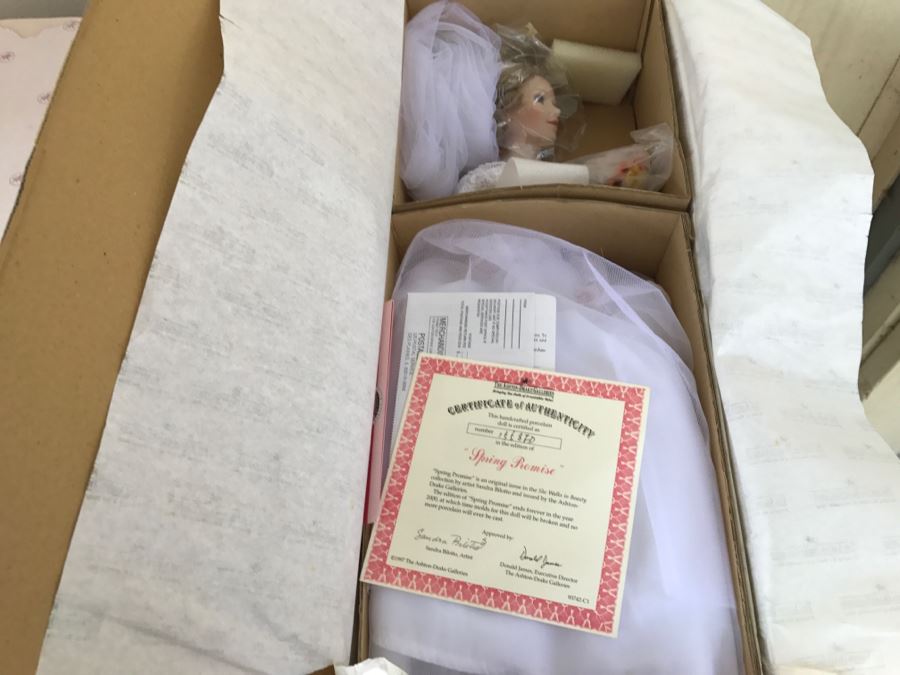 Set Of 5 The Ashton-Drake Galleries Dolls In Original Boxes [Photo 10]