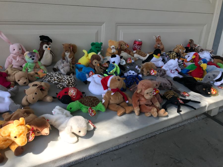 Huge Collection Of Ty Beanie Baby Dolls [Photo 4]