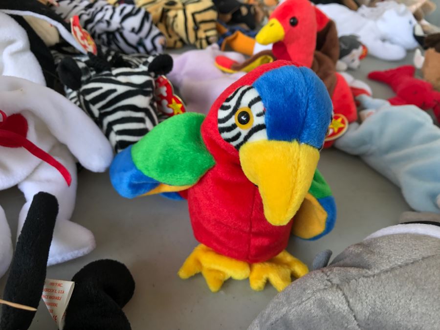 Huge Collection Of Ty Beanie Baby Dolls [Photo 35]