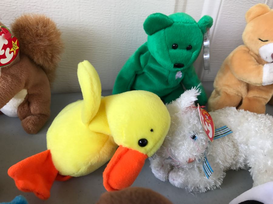 Huge Collection Of Ty Beanie Baby Dolls [Photo 15]