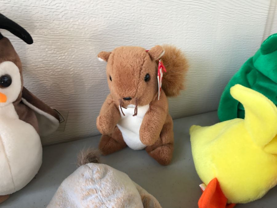 Huge Collection Of Ty Beanie Baby Dolls [Photo 13]