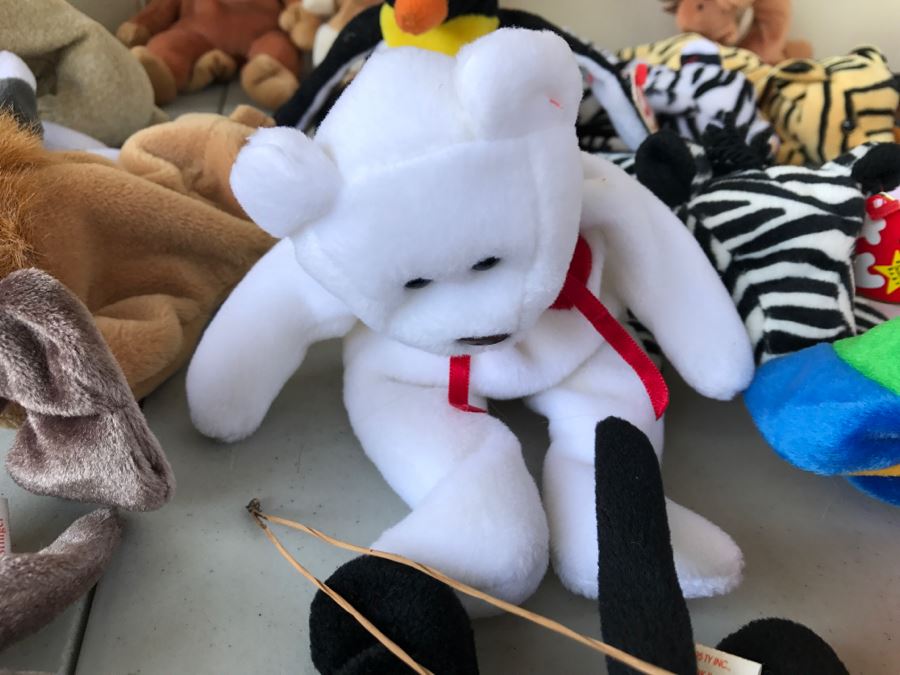 Huge Collection Of Ty Beanie Baby Dolls [Photo 36]