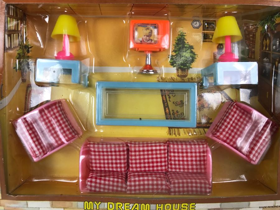 (6) New Doll House Furniture Sets + (2) New Take Along Town Sets [Photo 5]