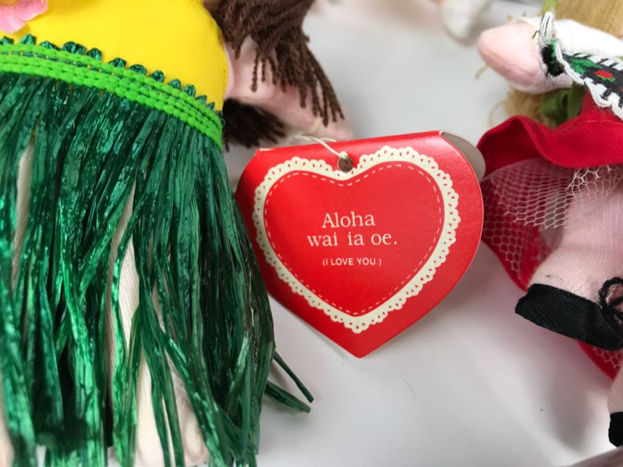 Large Collection Of Joan Walsh Anglund Pocket Dolls - See All Photos [Photo 4]