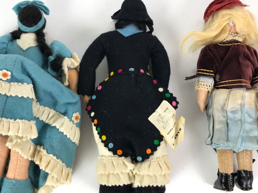 Collection Of Vintage International Dolls [Photo 23]