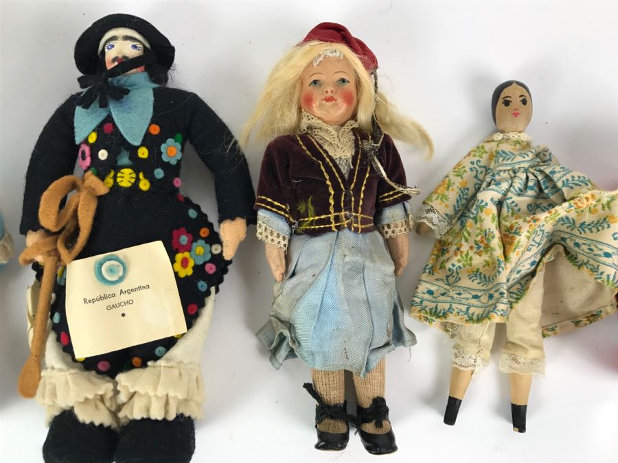 Collection Of Vintage International Dolls [Photo 11]