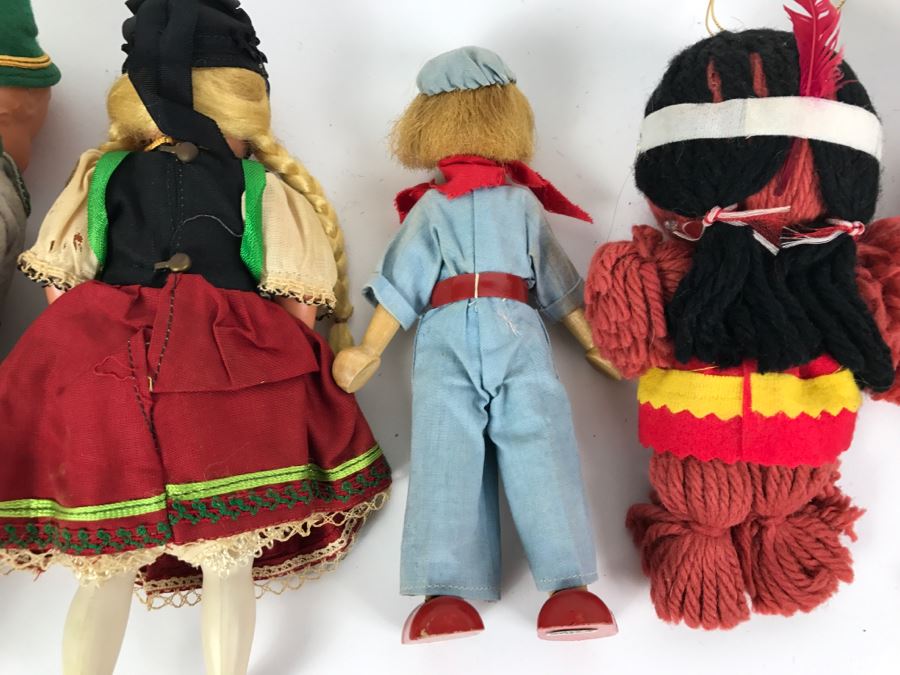 Collection Of Vintage International Dolls [Photo 16]