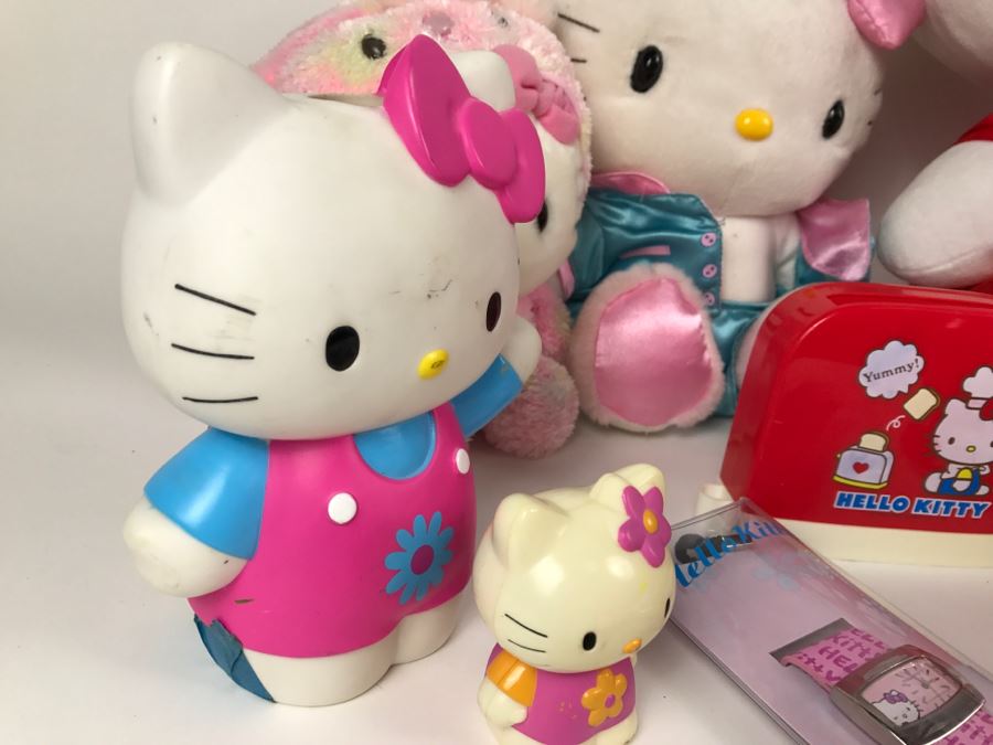 Huge Hello Kitty Lot With Plush Toys And New Hello Kitty Watch [Photo 10]