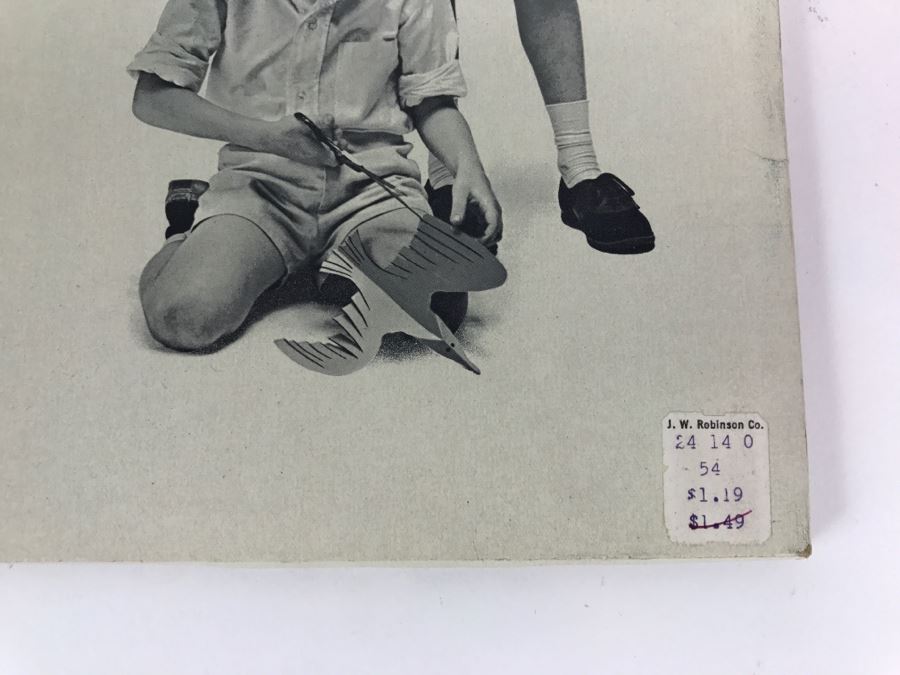 Vintage Kid's Arts & Crafts 'Paper Plays' Set New In Box Paul Lobel [Photo 6]