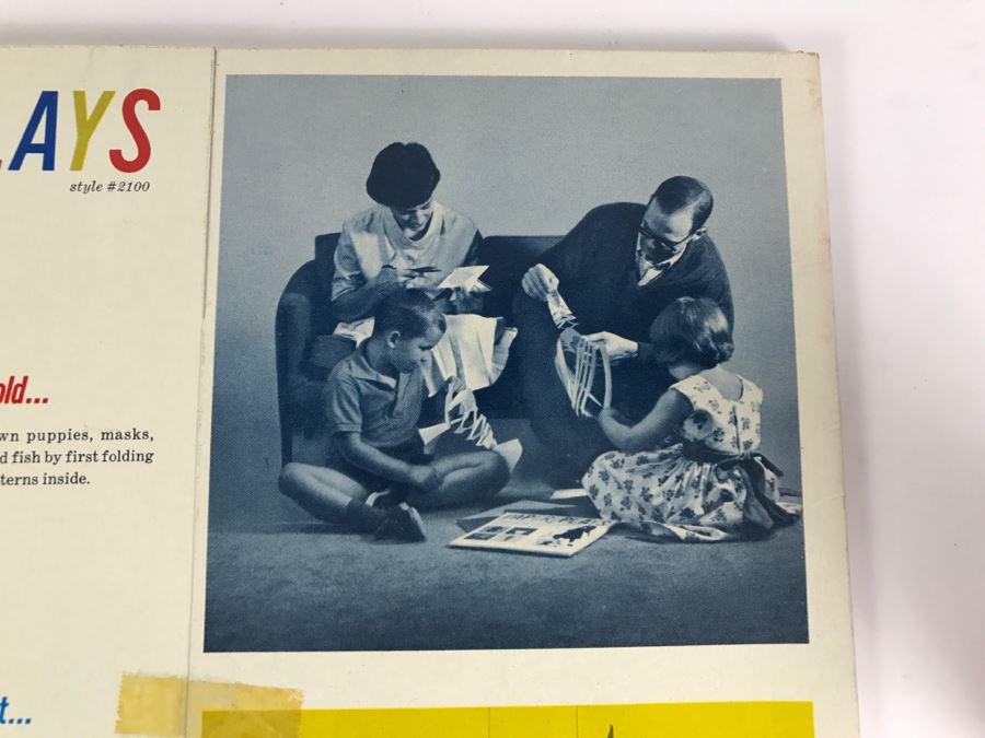Vintage Kid's Arts & Crafts 'Paper Plays' Set New In Box Paul Lobel [Photo 9]