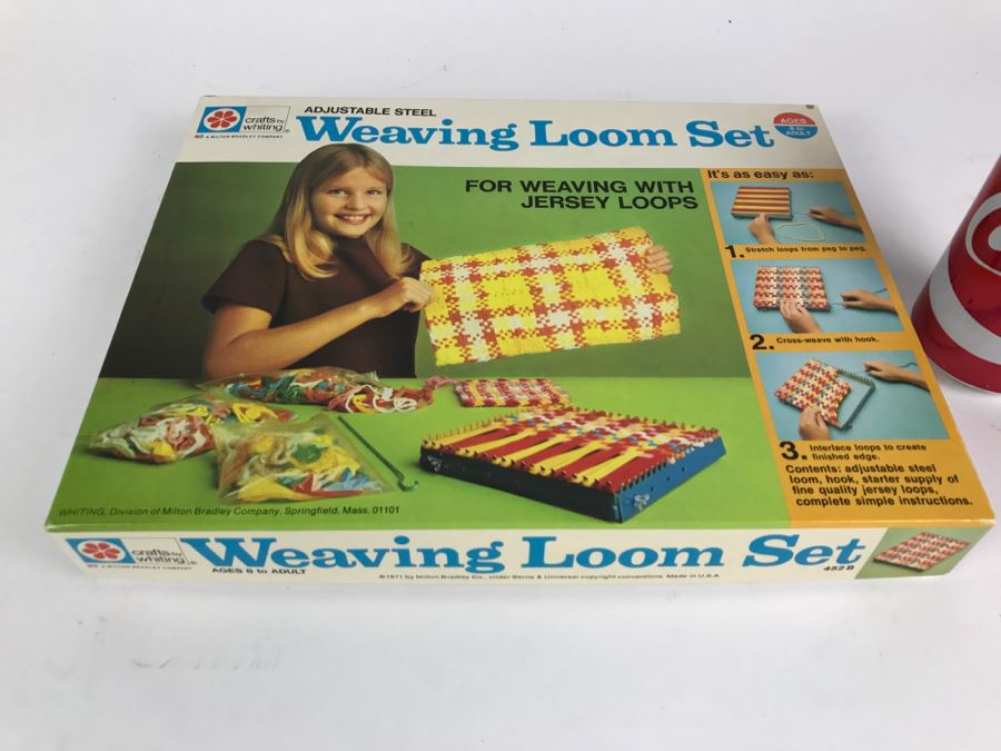 Vintage Kid's Weaving Loom Set New In Box Crafts By Whiting [Photo 4]