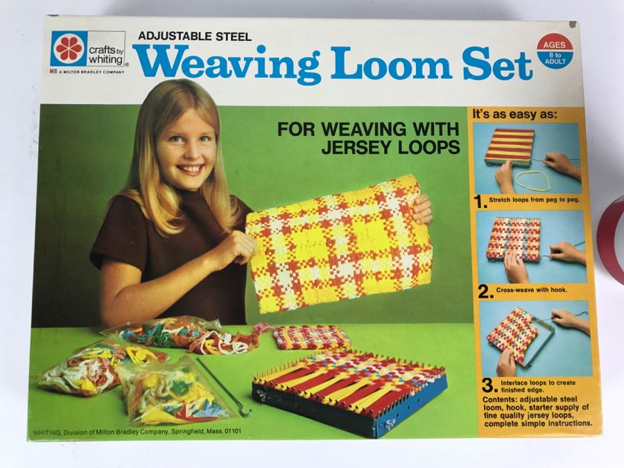 Vintage Kid's Weaving Loom Set New In Box Crafts By Whiting [Photo 1]