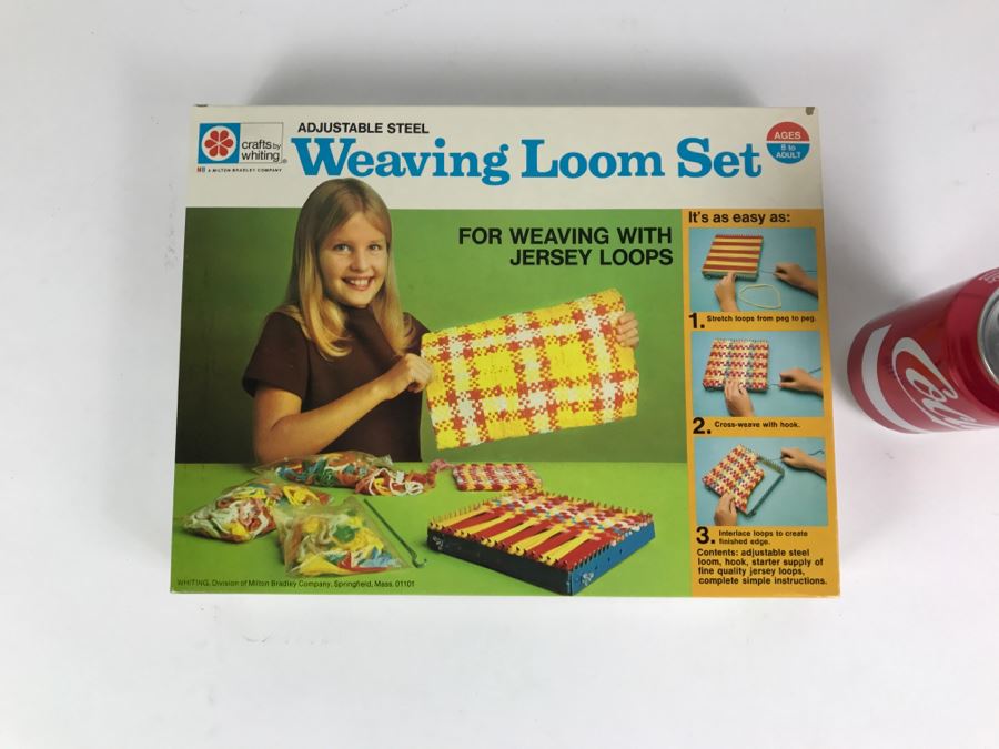 Vintage Kid's Weaving Loom Set New In Box Crafts By Whiting [Photo 2]