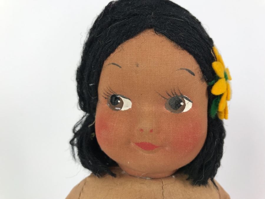 Vintage Hawaiian Cloth Hula Girl Doll [Photo 2]
